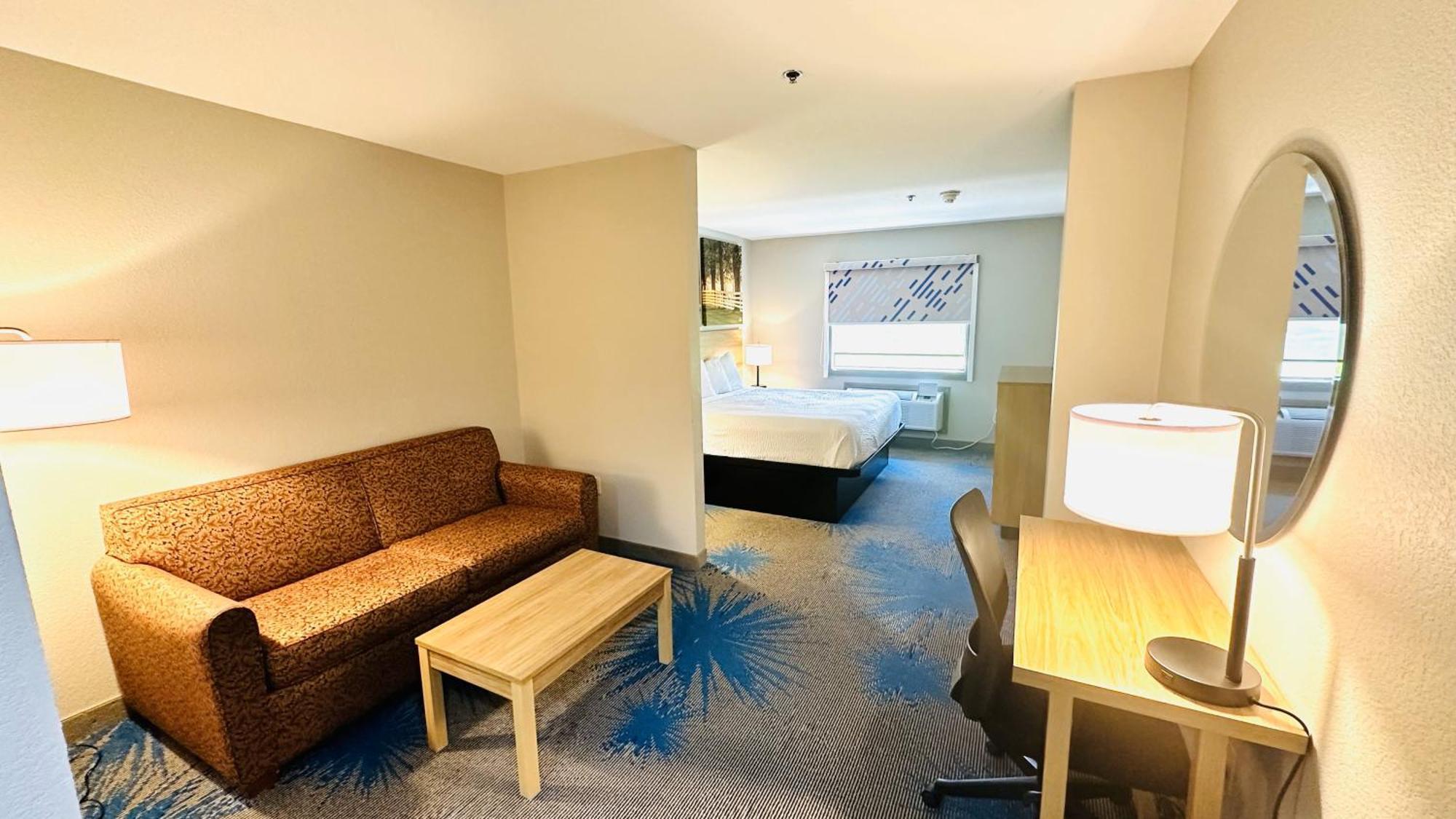 Days Inn & Suites By Wyndham Wynne Екстер'єр фото